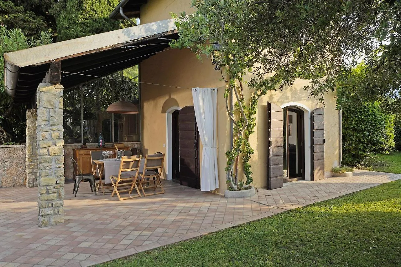 Villa Bouganville Toscolano-Maderno