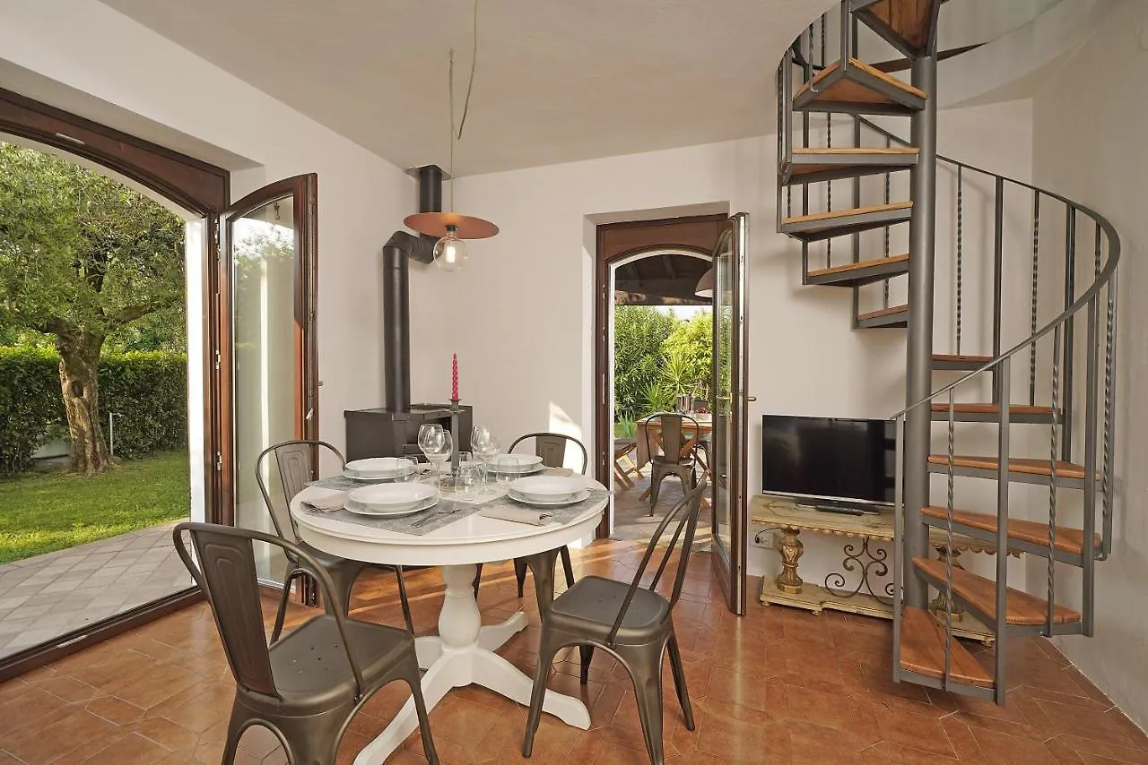 Villa Bouganville Toscolano Maderno